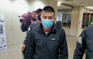 假律師拿裸照恐嚇前女友「比曾格爾更勁爆」　討千萬分手費下場出爐