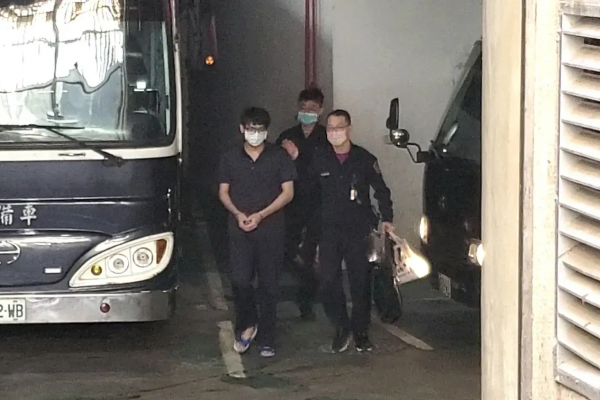 淫警性侵27少男叫「寶貝」！連小學生都不放過　海量影片噁爆