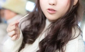 妹子逛街「下體掉出一隻腳」嚇壞！醫傻眼：她不知自己懷孕